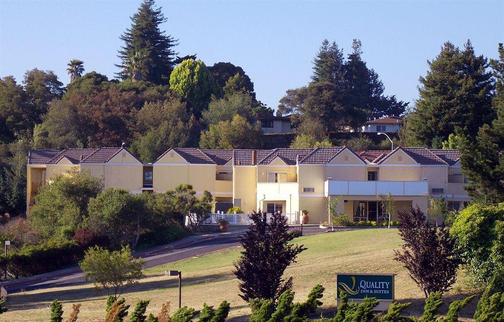 Quality Inn & Suites Capitola By The Sea Exterior photo