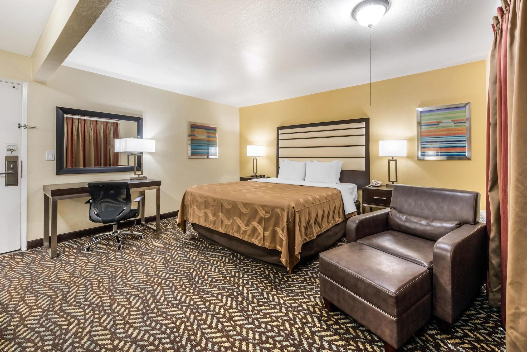 Quality Inn & Suites Capitola By The Sea Exterior photo