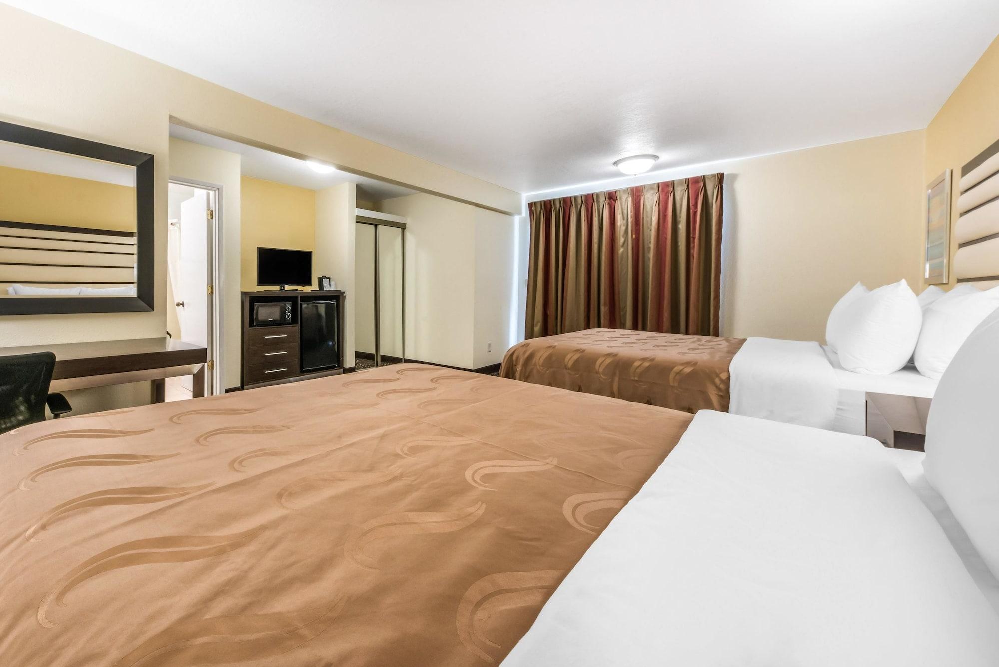 Quality Inn & Suites Capitola By The Sea Exterior photo