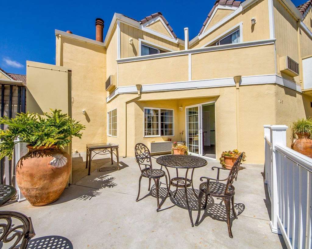 Quality Inn & Suites Capitola By The Sea Restaurant photo