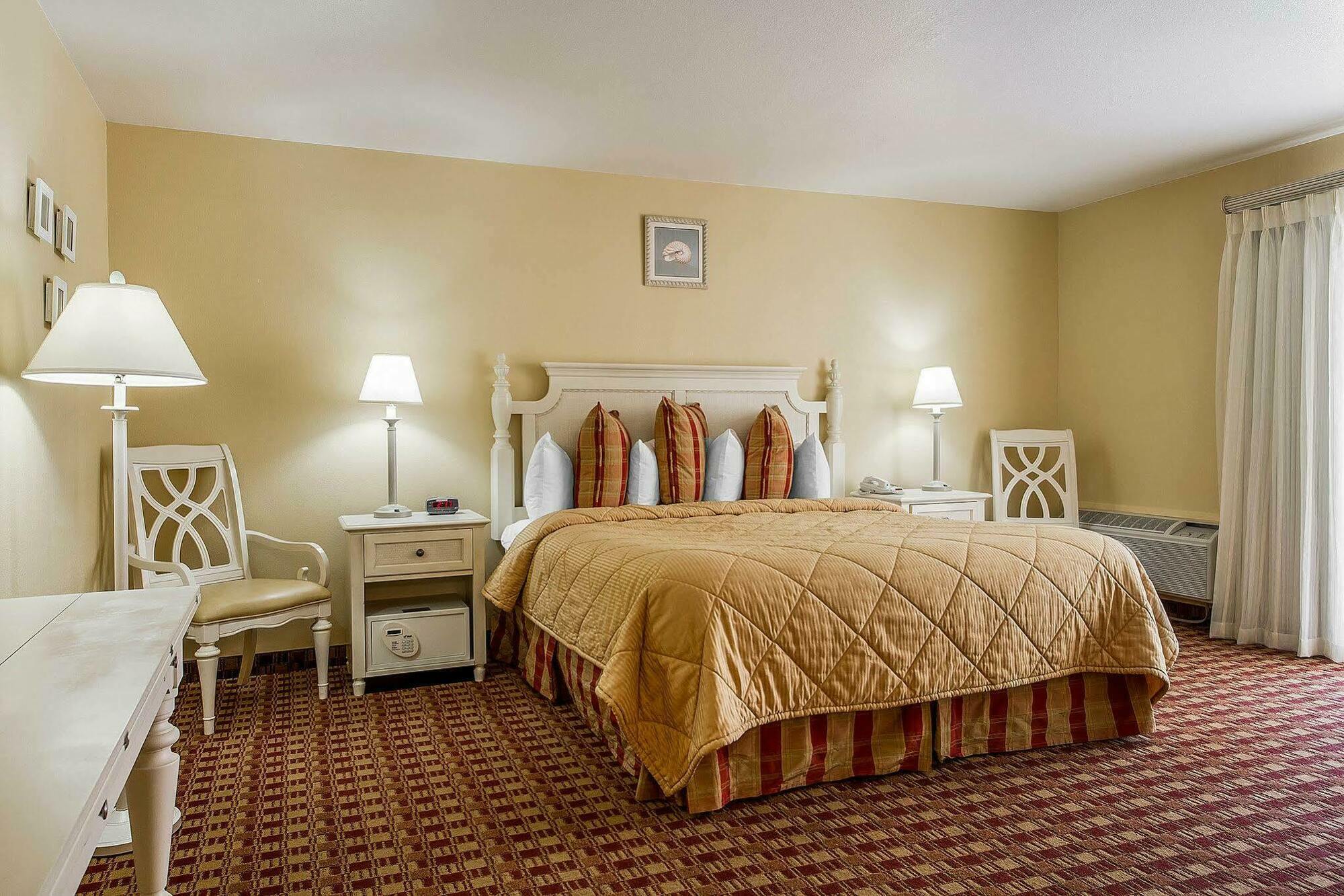 Quality Inn & Suites Capitola By The Sea Exterior photo