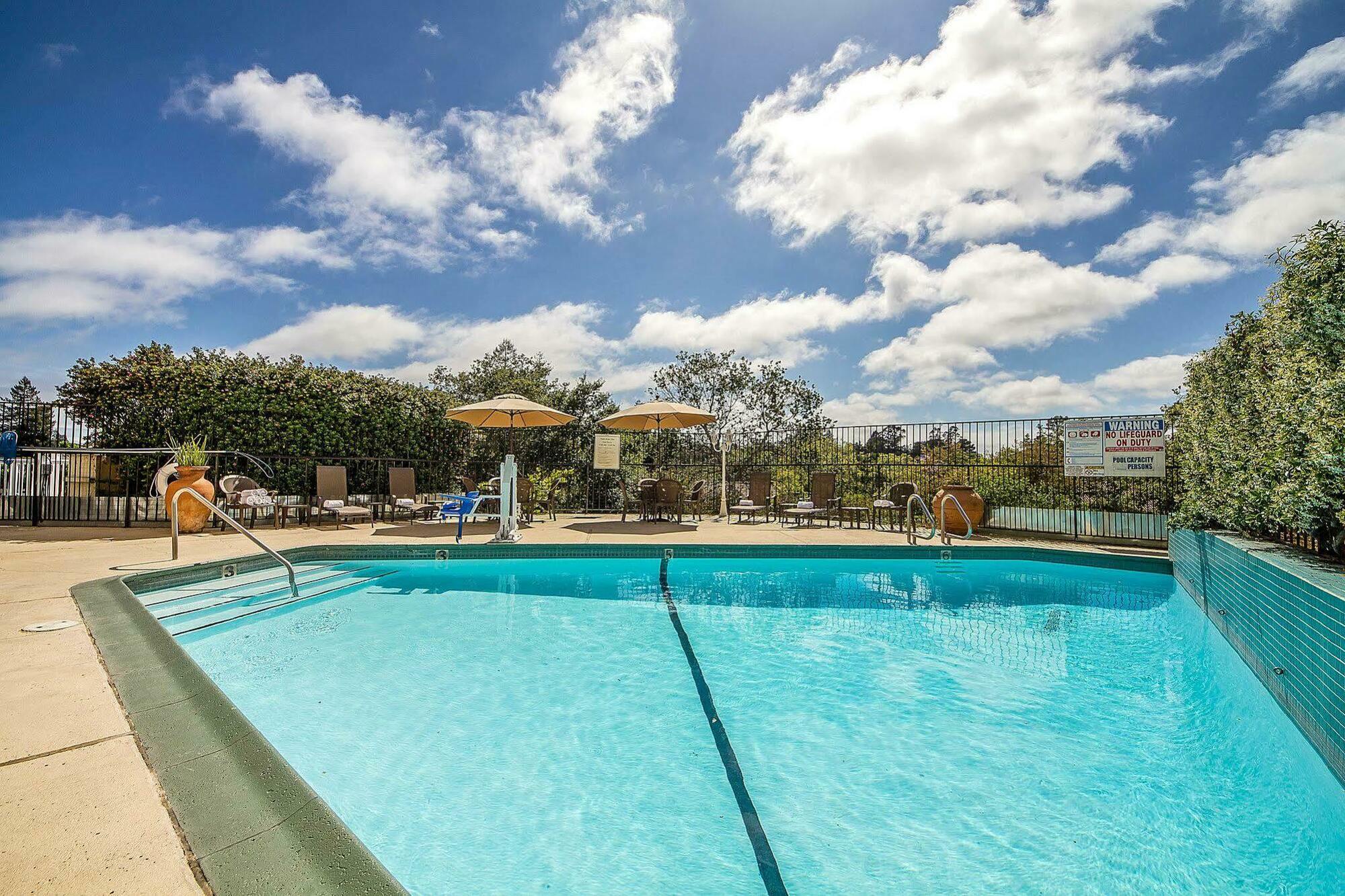 Quality Inn & Suites Capitola By The Sea Exterior photo